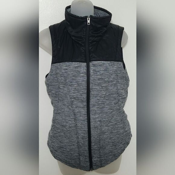 The North Face Pseudio Gray & Black Sleeveless Full Zip Vest Size S - Picture 1 of 8